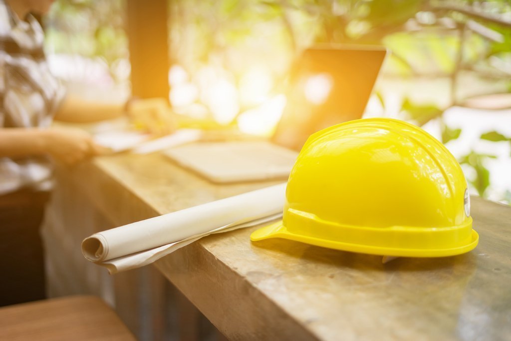 safety-health-worker-engineer-construction-industry-1575605-pxhere.com